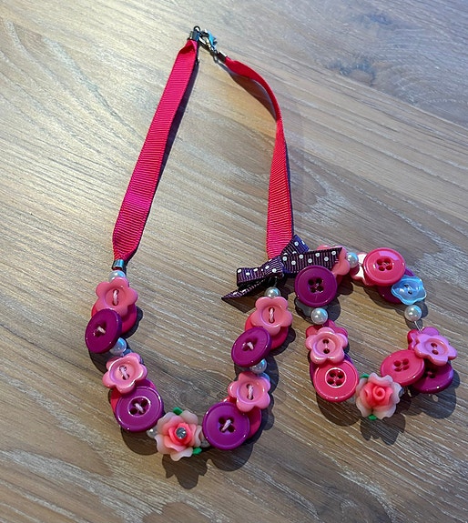 Product image 1 of 5
