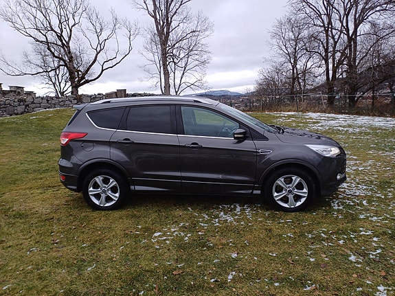 Ford Kuga 4 of 30
