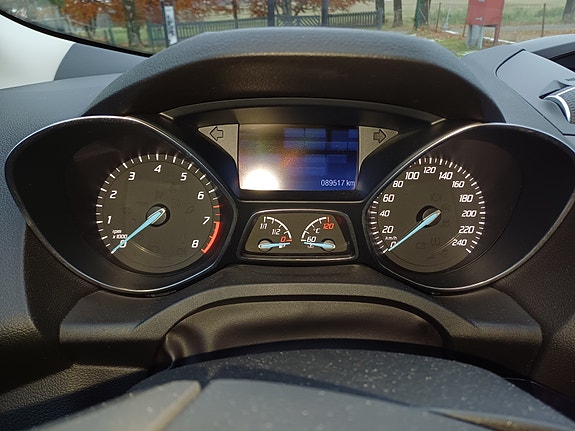 Ford Kuga 26 of 30