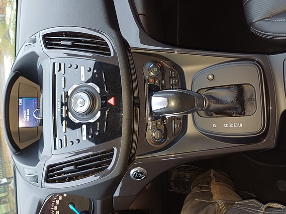 Ford Kuga 28 of 30