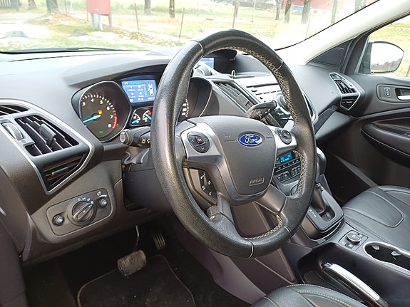 Ford Kuga 19 of 30