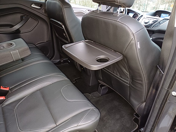 Ford Kuga 14 of 30