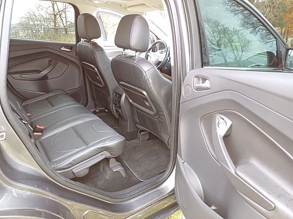 Ford Kuga 12 of 30