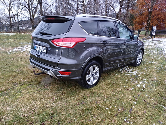 Ford Kuga 5 of 30