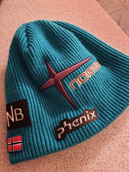 Product image 1 of 2