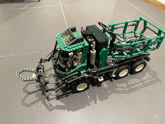 Lego barcode online truck