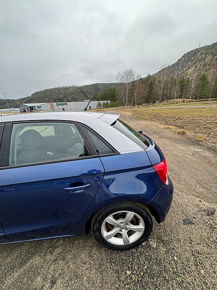 Audi A1 5 of 30
