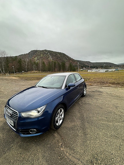 Audi A1 2 of 30