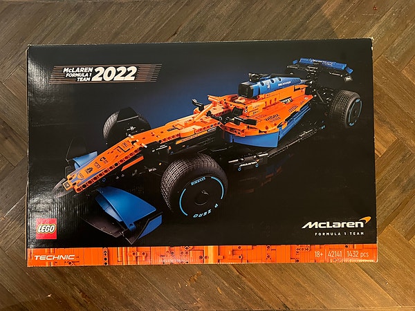 Lego Technic 42141