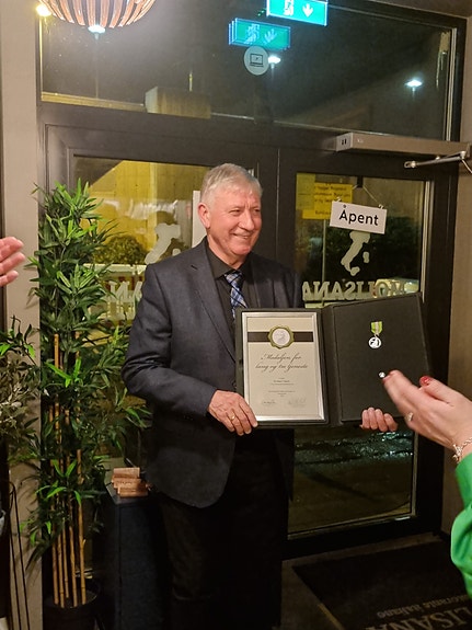 Ole fikk medalje for lang og tro tjeneste i vår