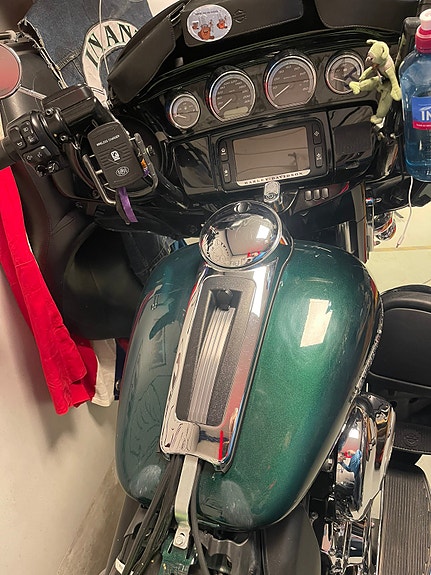 Harley-Davidson FLHTK ELECTRA GLIDE ULTRA LIMITED 7 of 11