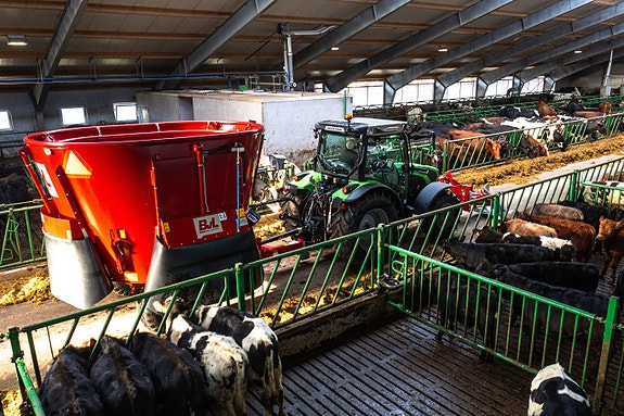 Traktor & Landbruk er importør av BvL fullfôrvogner, og vi har kunder over hele landet, fra Agder til Finnmark.