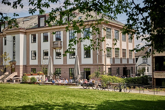 Vi holder til i byens kanskje flotteste kontorlokaler