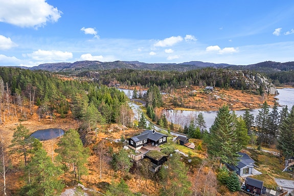 Kvinesheia har et variert turterreng.