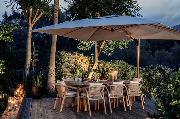 En megler med gode referanser - SPANIA1.no