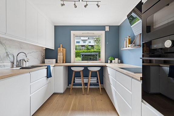 Velkommen til Barlinveien - koselig leilighet med fint nyere Ikea Kjøkken