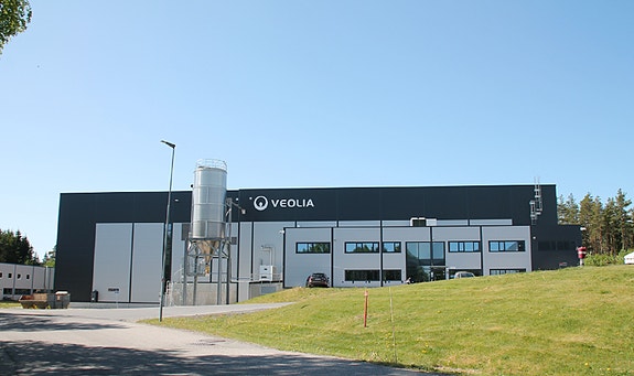 Vi holder til i nye, flotte produksjonslokaler på Heia Industrifelt, Fetsund