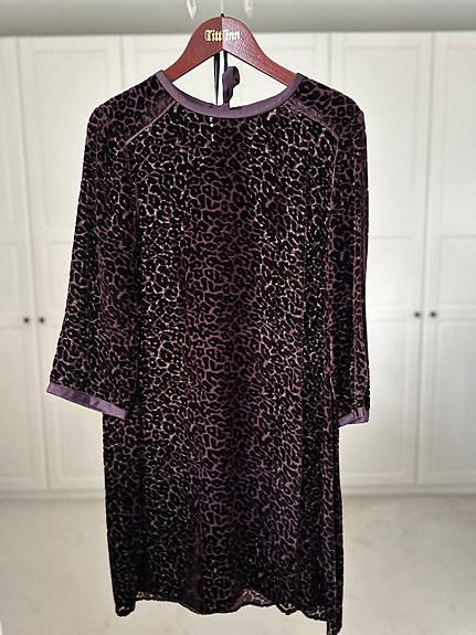 Product image 1 of 10