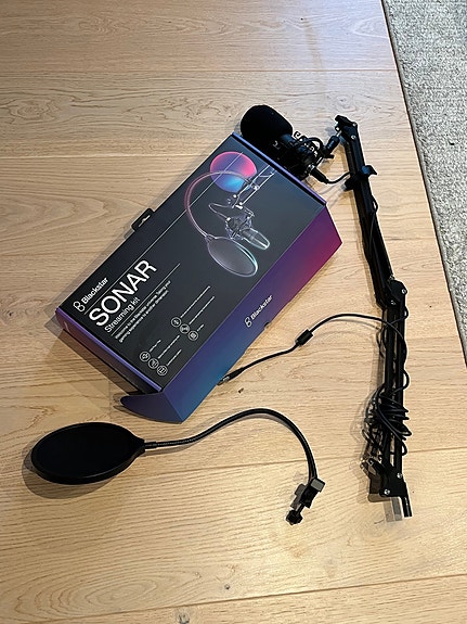 Product image 2 of 4