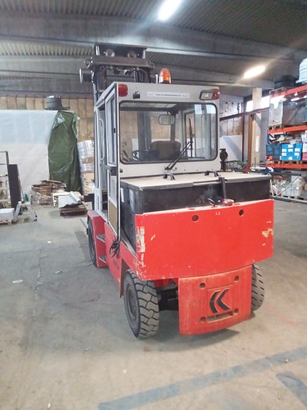 Kalmar EC 5-600 El.Truck 2 of 5