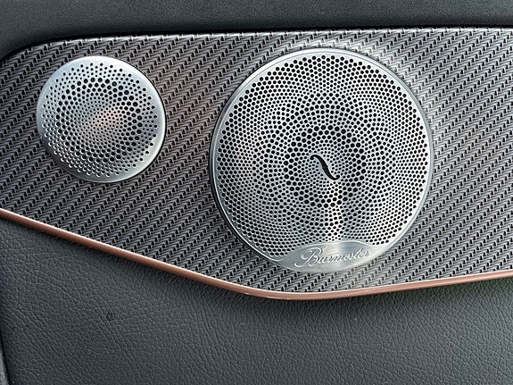 Mercedes-Benz EQC-Klasse 16 of 29