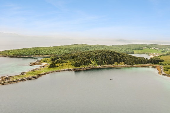 Velkommen til vakre Vardøya! Nå kan denne perlen bli din!