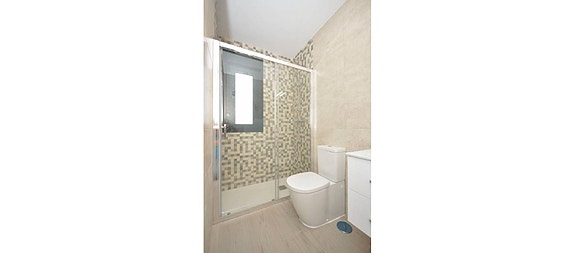 En megler med gode referanser - SPANIA1.no