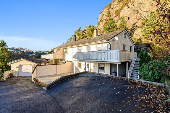Svebrotet 121 presentert av Dag Erik Fotland, EiendomsMegler 1 Askøy.