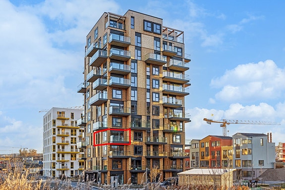 Velkommen til Ladebekken 15 og denne flotte 2-roms hjørneleiligheten i 4.etg