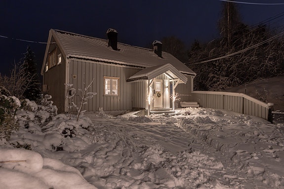Velkommen til Kystveien 832 - Presentert av Marius Engelskjønn v/ Meglerhuset & Partners, Arendal.