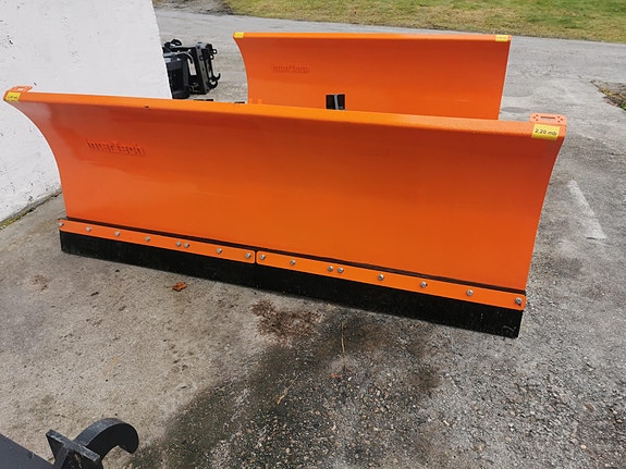 Snøskjær 2 og 2,4 meter med Trima feste