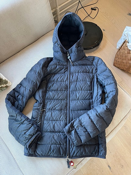 Product image 1 of 9