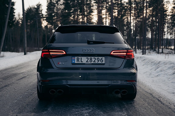 Audi S3 3 of 30