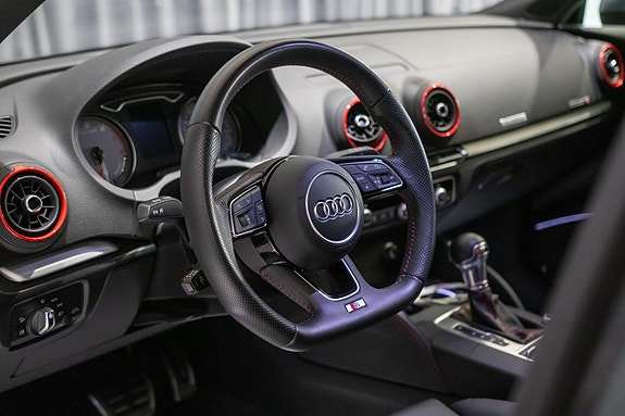 Audi S3 21 of 30