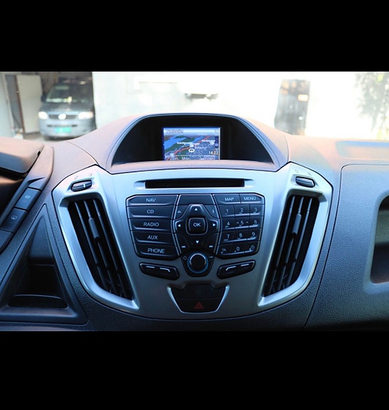 Ford Transit Custom 16 of 25