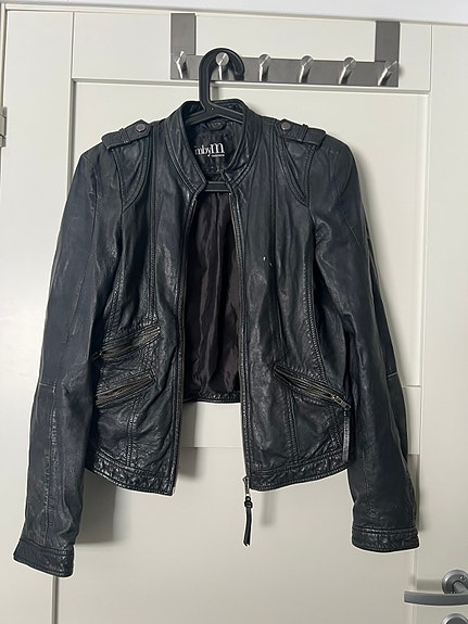 Product image 1 of 6
