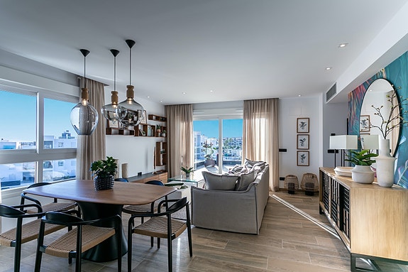 En megler med gode referanser - SPANIA1.no