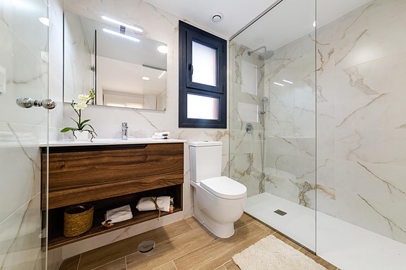 En megler med gode referanser - SPANIA1.no