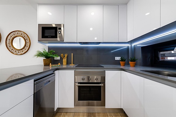 En megler med gode referanser - SPANIA1.no