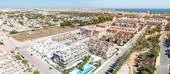 Bruk en megler med gode referanser - se SPANIA1.no