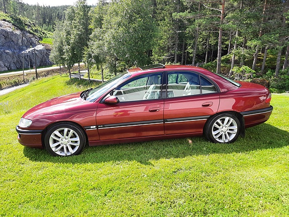 Opel Omega 22 of 30