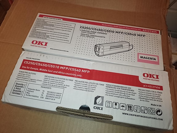 Product image 1 of 2