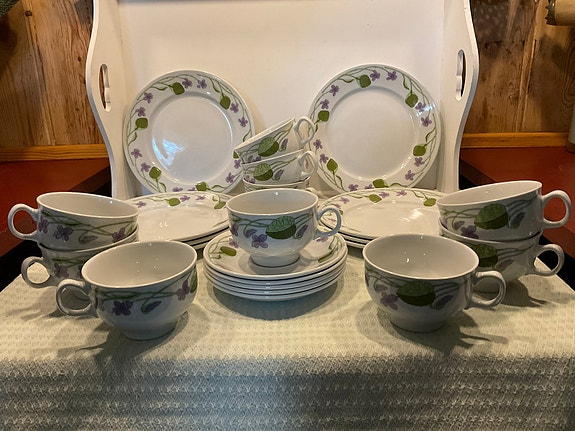 Product image 1 of 3
