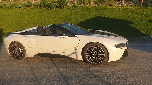 BMW i8 4 of 5