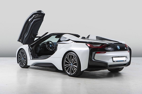 BMW i8 8 of 30