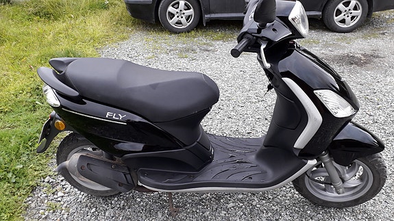 Piaggio Fly 1 of 8