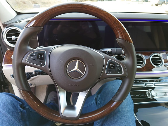 Mercedes-Benz E350 e 9 of 20
