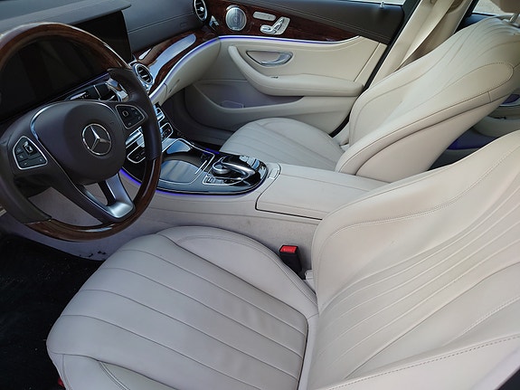 Mercedes-Benz E350 e 6 of 20
