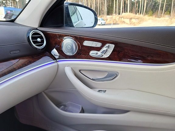 Mercedes-Benz E350 e 10 of 20