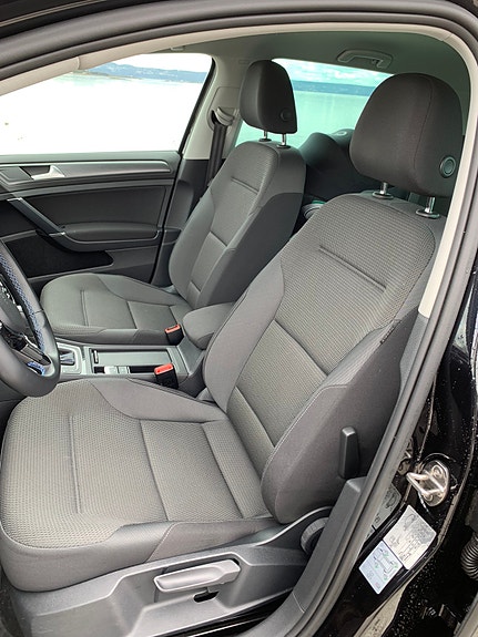 Volkswagen Golf-Serie 8 of 14